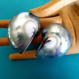 BABY NAUTILUS PIERCED EARRINGS